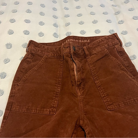 American Eagle brown corduroy wide bottom size 8 - Picture 2 of 7